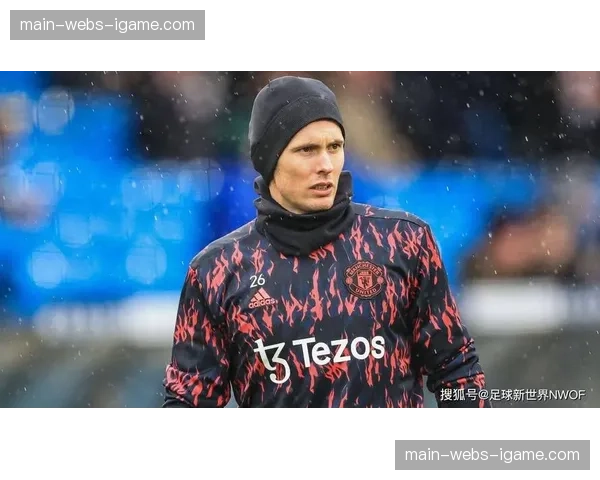 特写：诺丁汉森林老将亨德森追平个人单赛季零封纪录