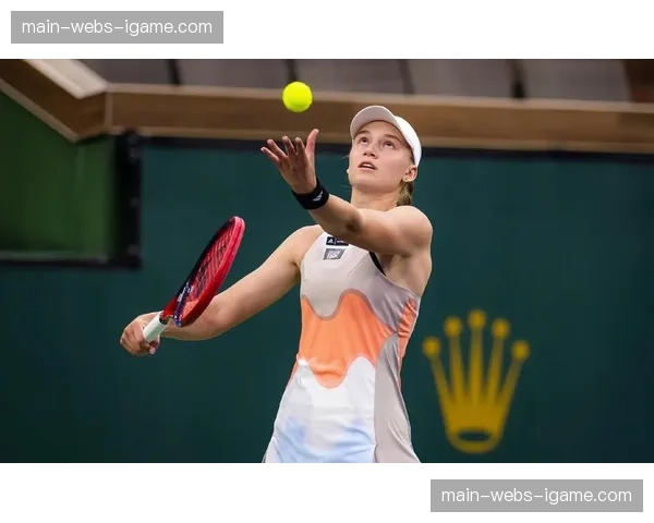 印第安维尔斯女单决赛:莱巴金娜两盘击败萨巴伦卡夺冠